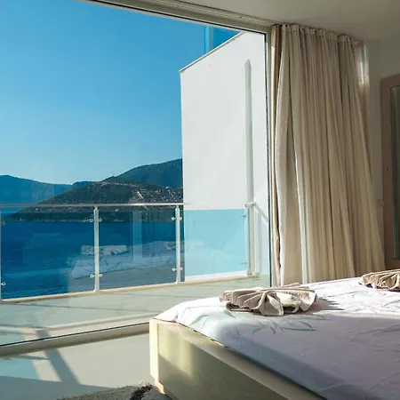 Diamond Villa *