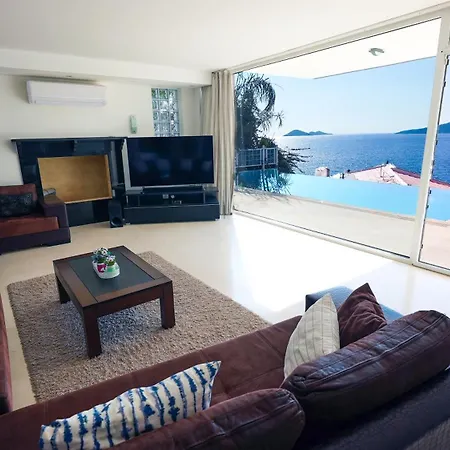 Diamond Villa Eskiomerler