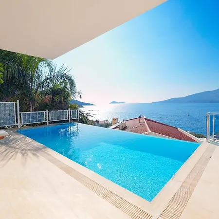 Diamond Villa